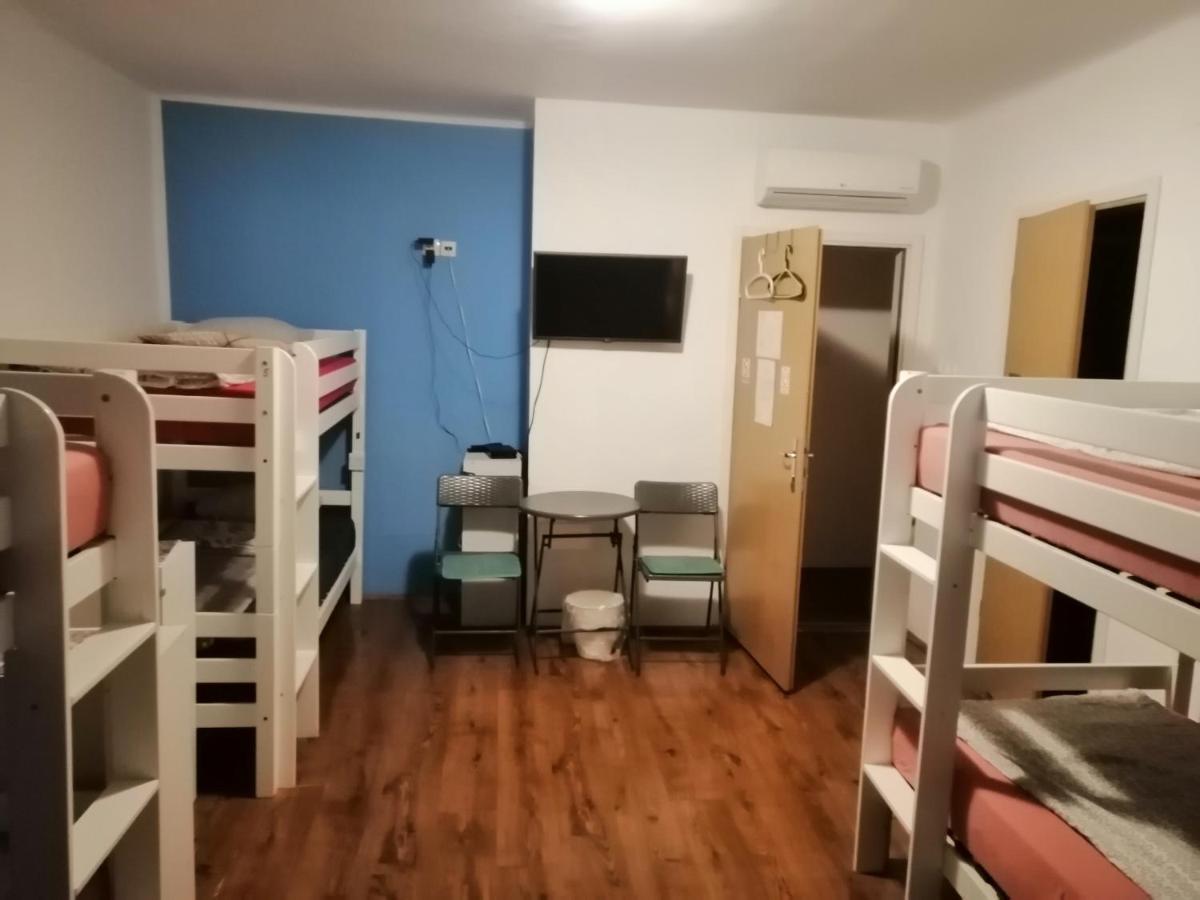 Hostel Kvarner- Private Rooms & Dorms Rijeka Exteriér fotografie