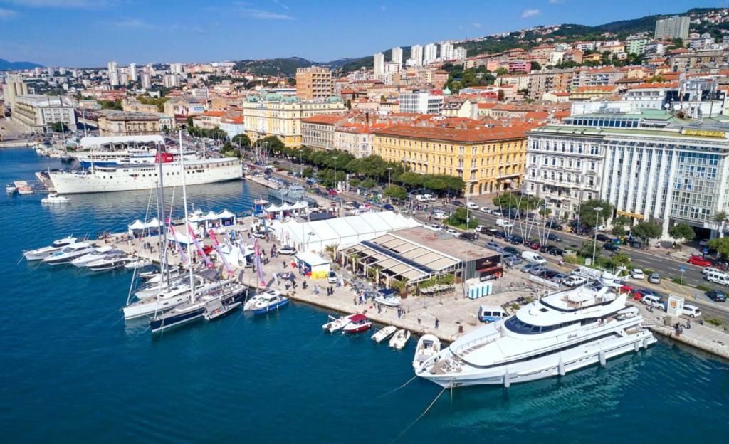 Hostel Kvarner Rijeka Exteriér fotografie